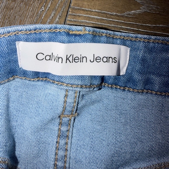 Calvin Klein Women’s High Rise Skinny Ankie Jeans Set of 2 ( Size 2/26 ) - Picture 8 of 11